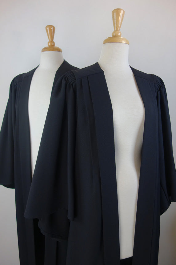 Bachelor Graduation Gown in Superfine Wool