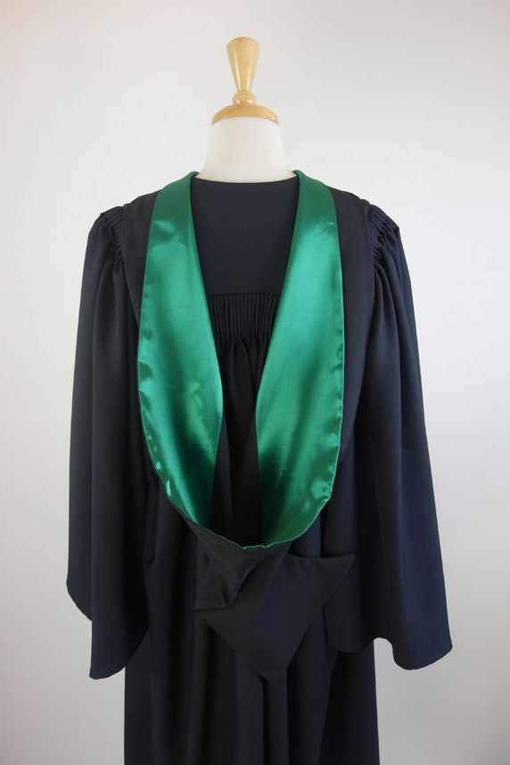 Swinburne Bachelor Hood