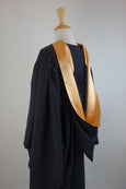 Swinburne University Bachelor Graduation Gown Set