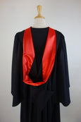Swinburne Bachelor Hood