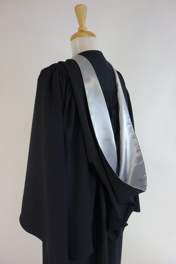Victoria University Bachelor Graduation Gown Set