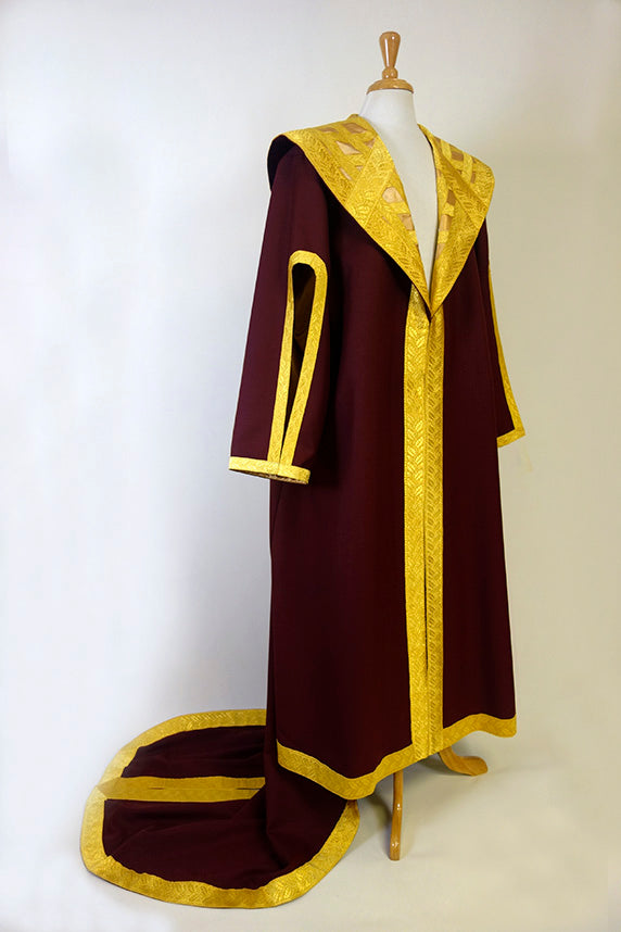 Canadian College of Modern Technology Chancellor Robe