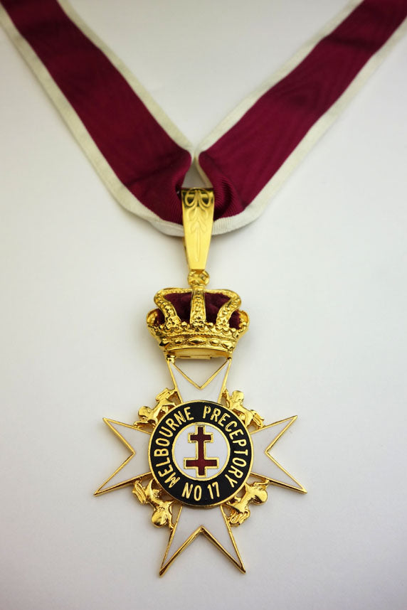 Past Preceptor Collarette and Jewel