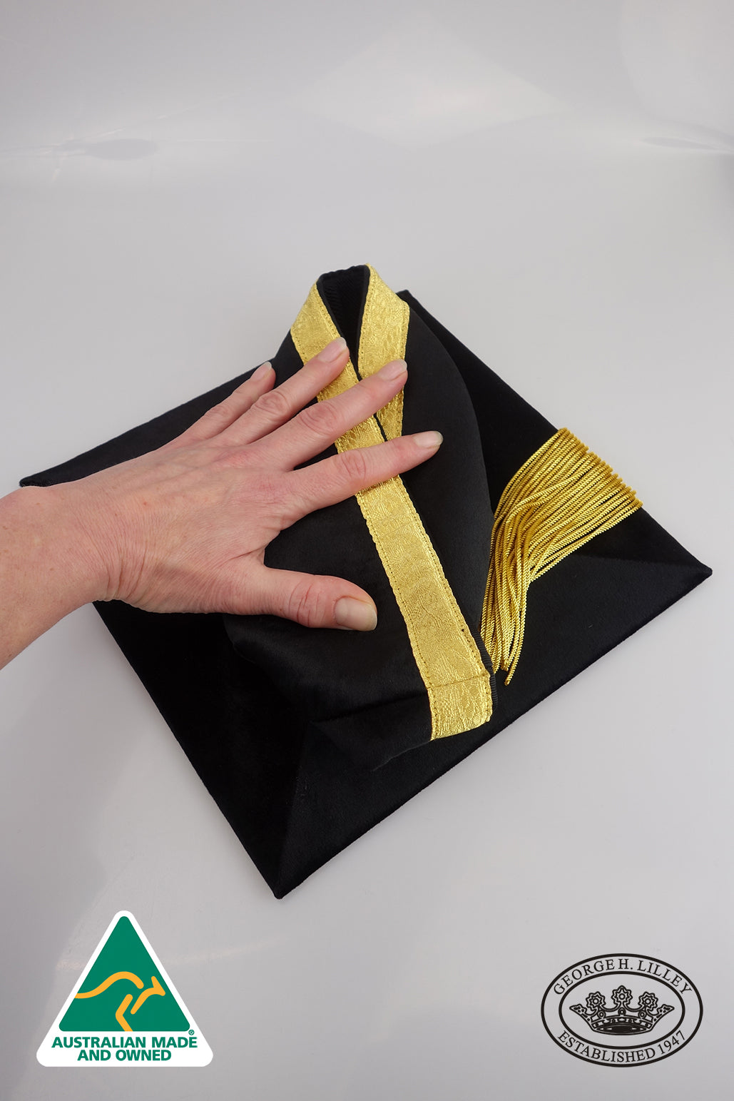 Chancellor Mortar Board, Velvet