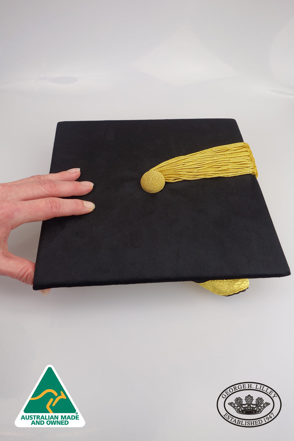 Chancellor Mortar Board, Velvet