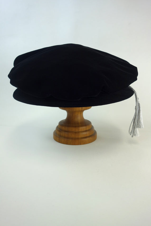 UCL University College London Specialist Doctorate Graduation Gown Set - Gown, Hood and Bonnet