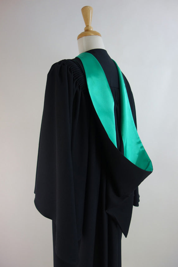 ANU Academic Hood for Bachelor Graduates