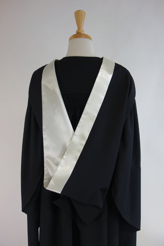 Victoria University Master Graduation Gown Set