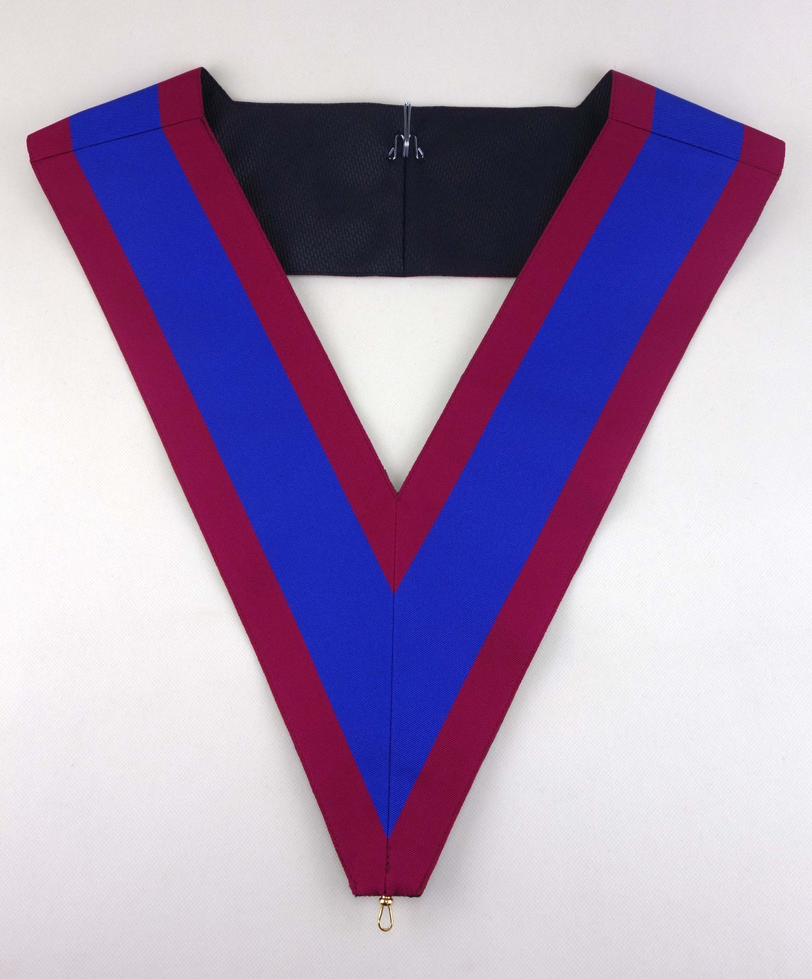 Grand Mark Undress Collar, Victoria